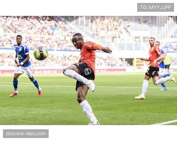 洛里昂延续不败佳绩，团队实力彰显，新赛季备受期待