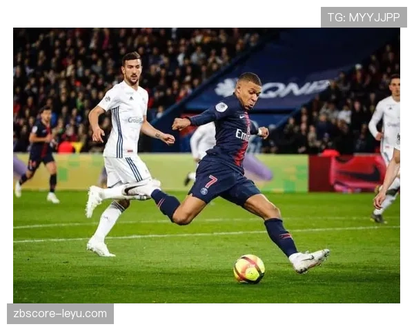 登贝莱 vs 姆巴佩：天赋兑现与成长轨迹对比