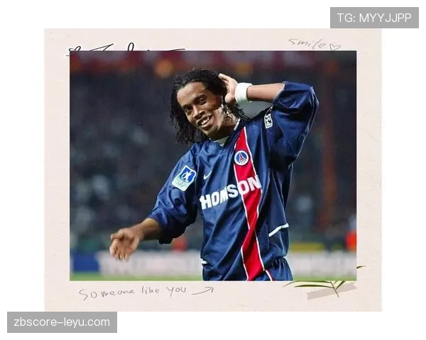 小罗又在沙滩上光脚踢球，这人设是真不打算赚钱了？